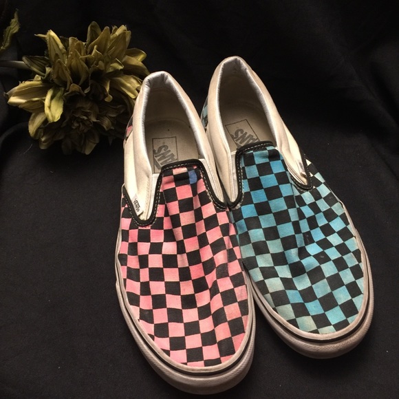 coloring checkered vans